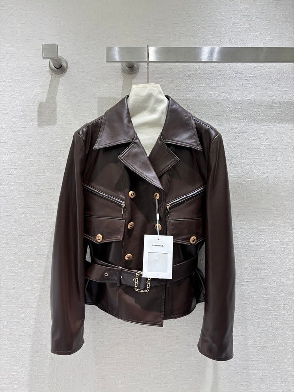 Taillierte Lederjacke