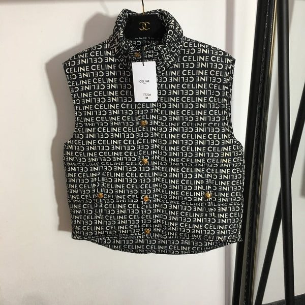 All-over letter print stand-up collar sleeveless vest