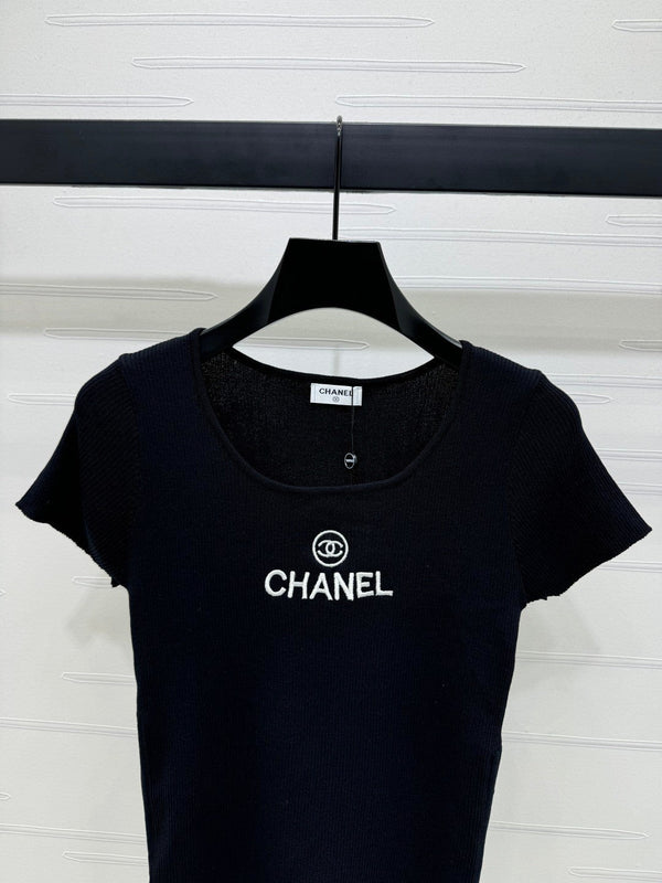 Ribbed Logo Tees with Side Drawstrings