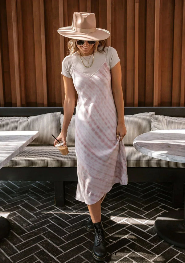 Robe nuisette mi-longue rose tendre